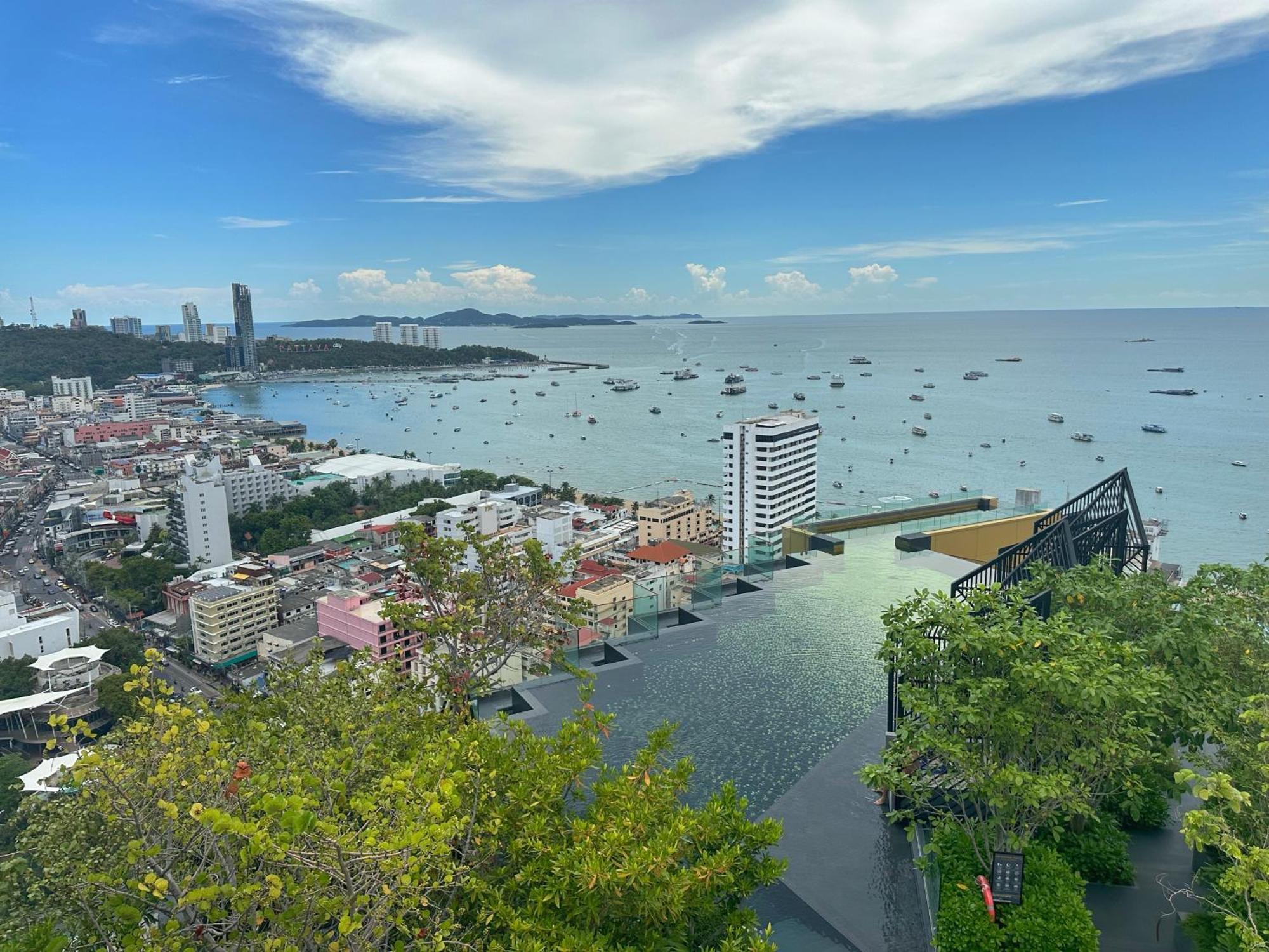 The Edge Central Pattaya Exteriér fotografie